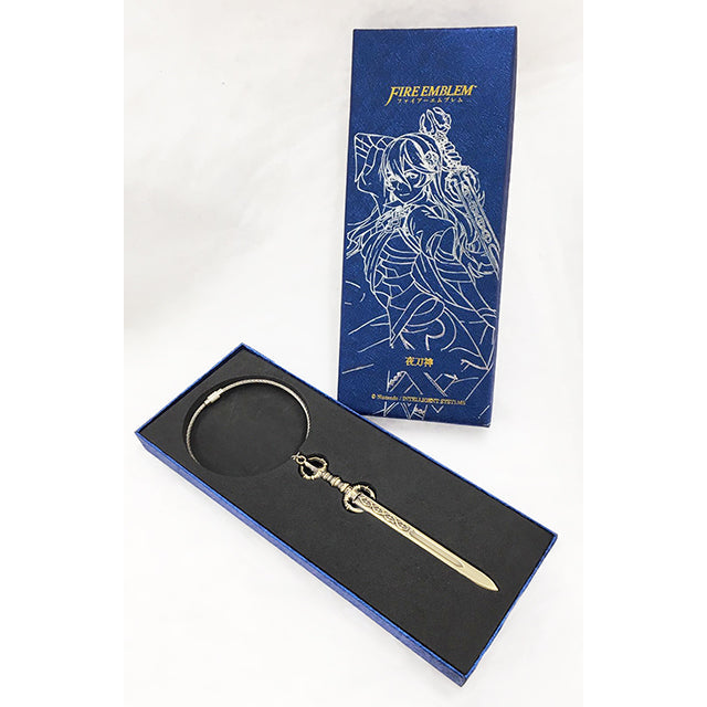 ファイアーエムブレム Armory collection/夜刀神 ケース入り、ふた開き展示
